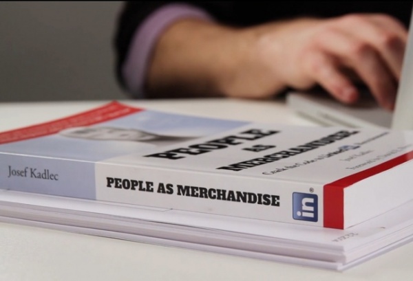 Kniha Josefa Kadlece - People as Merchandise: Crack the Code to LinkedIn Recruitment