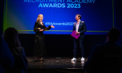 V 8. ročníku RA Awards soutěžil rekordní počet firem, ocenění Recruiter roku bylo poprvé uděleno pro Česko i Slovensko